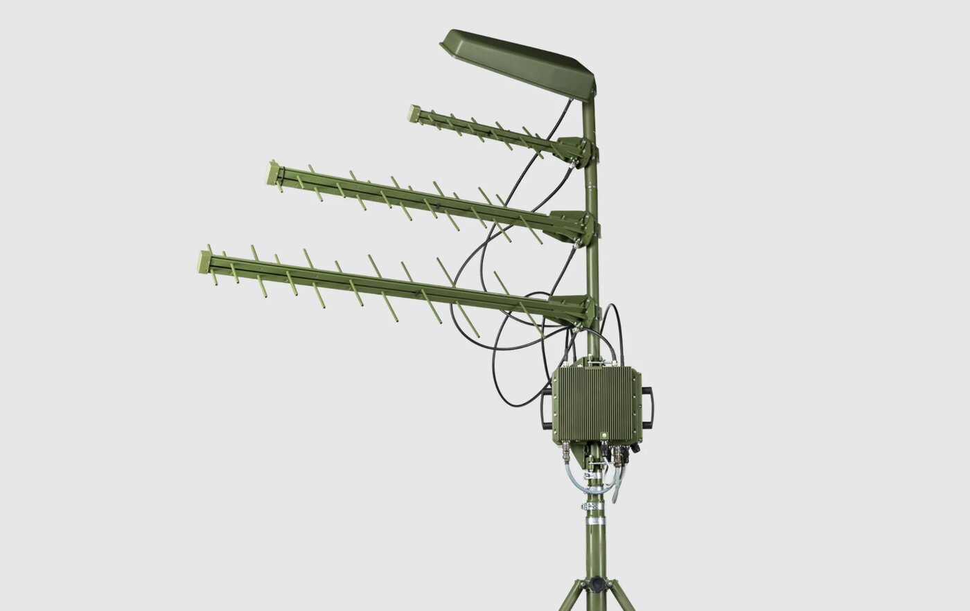 Atlas electronic warfare antenna array mounted on a tripod